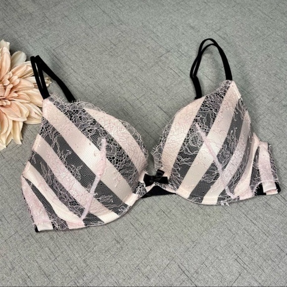 Victoria Secret Pink Lace Very Sexy Push Up Bra 34C - Picture 2 of 5